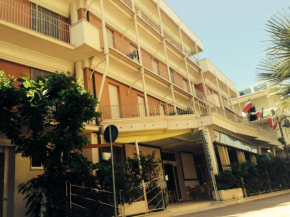 Hotel Lazzarini Bellaria-Igea Marina